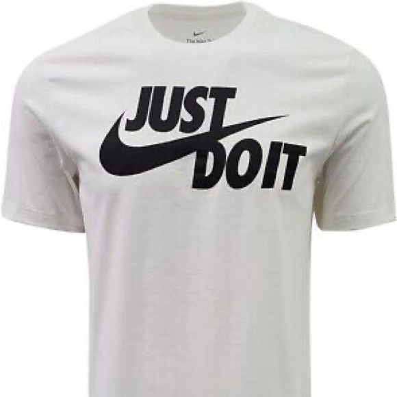 NWT Men’s White Top - Picture 1 of 4